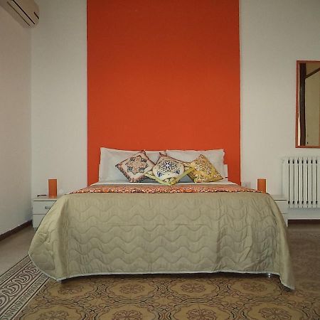 Locami Palermo Centro Rooms Eksteriør bilde