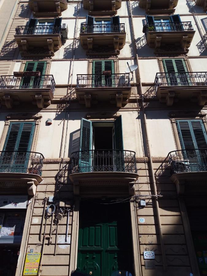 Locami Palermo Centro Rooms Eksteriør bilde