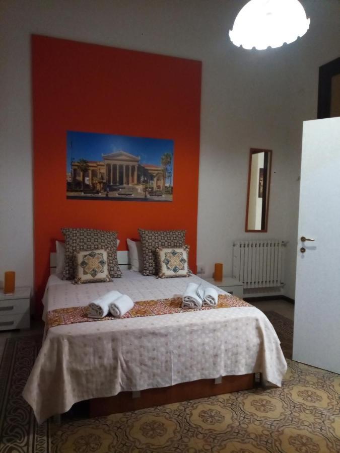 Locami Palermo Centro Rooms Eksteriør bilde